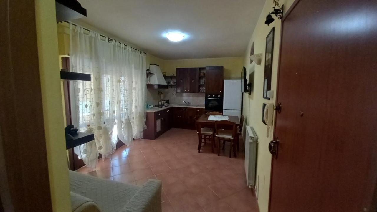 Domus Claudio Apartment Фиумичино Екстериор снимка