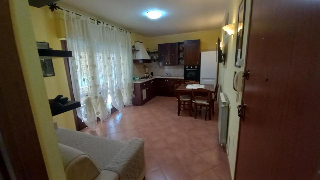 Domus Claudio Apartment Фиумичино Екстериор снимка