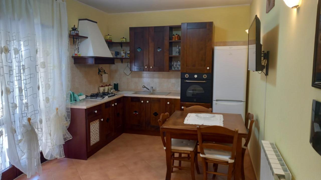 Domus Claudio Apartment Фиумичино Екстериор снимка