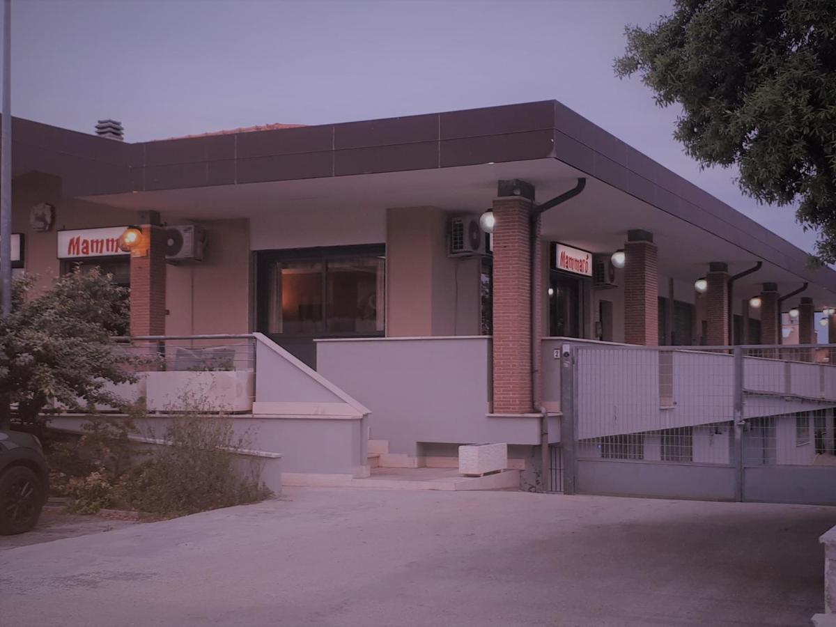 Domus Claudio Apartment Фиумичино Екстериор снимка